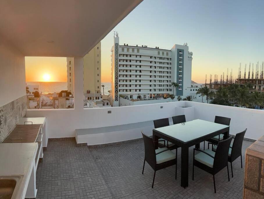 2Br/2Ba Condo 1 Block To Ocean! - Unit #5 Mazatlan Exterior photo