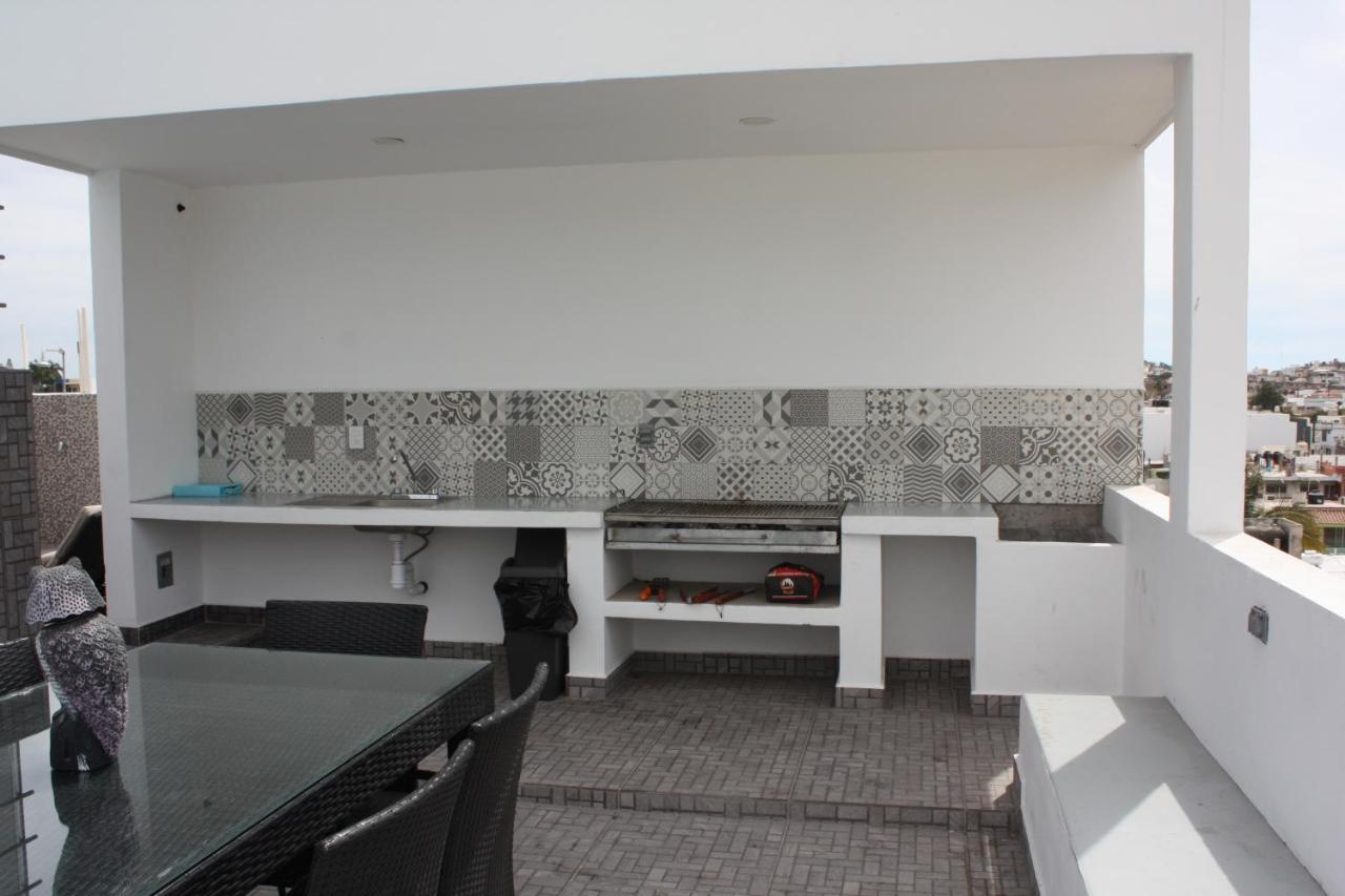 2Br/2Ba Condo 1 Block To Ocean! - Unit #5 Mazatlan Exterior photo